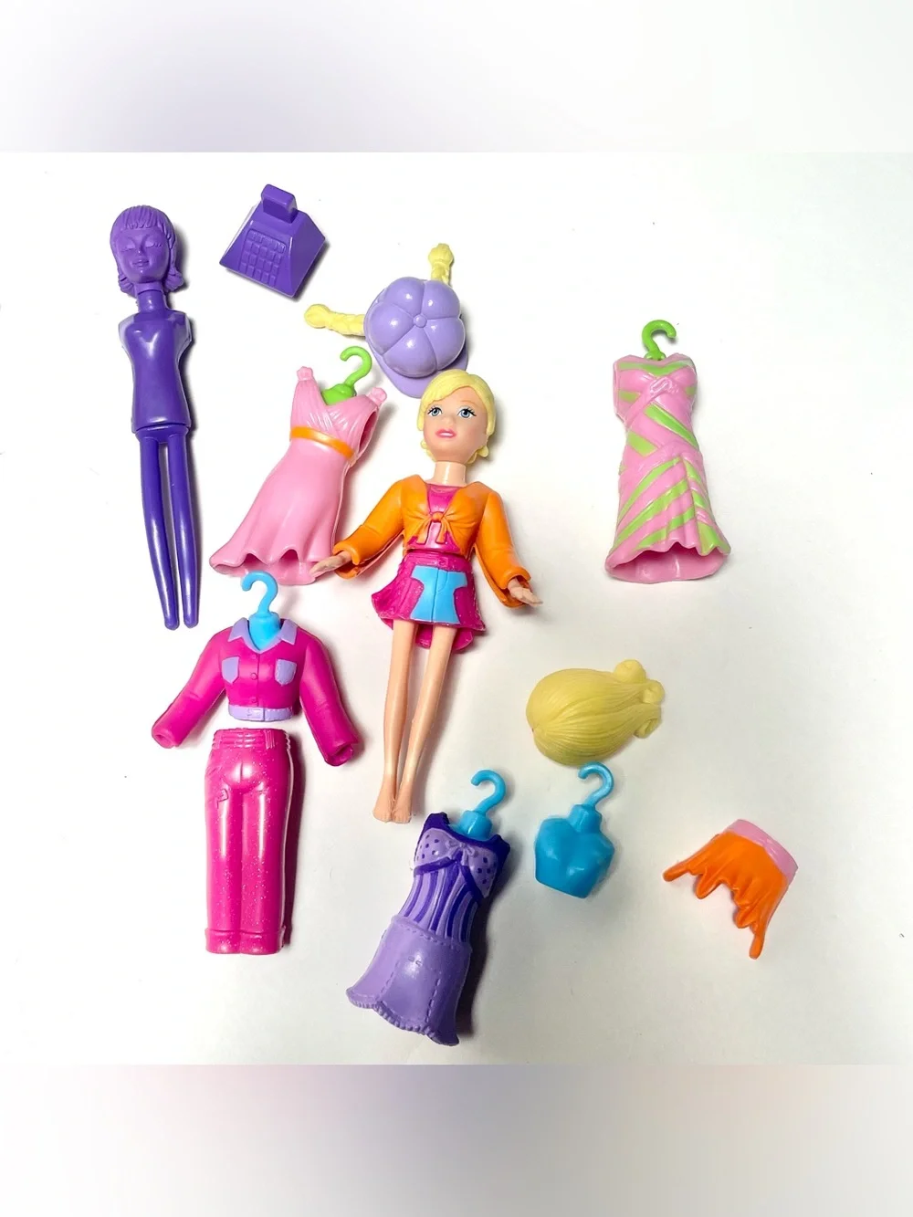 Vtg Early 2000’s Polly Pocket Lot-Dolls, Clothes, Dressing Room, Vanity Y2K